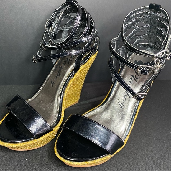 ❤️Playboy Sexy wedge strappy heels 👠 Black, NWOT Size 6 - Picture 5 of 14